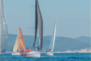 14회 우승 VIKIRA.jpg